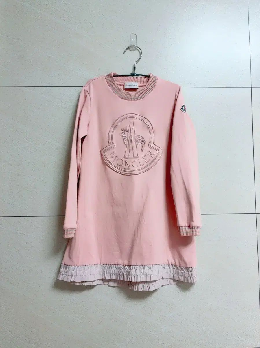 8y MONCLER モンクレール ワンピース