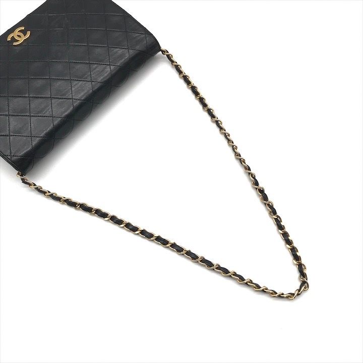 良品 CHANEL シャネル マトラッセ ラムスキン ココマーク プッシュロック チェーン ショルダー バッグ ブラック 黒 ブランド 鞄 k5683 CHANEL - 良品 CHANEL シャネル マトラッセ ラムスキン ココマーク