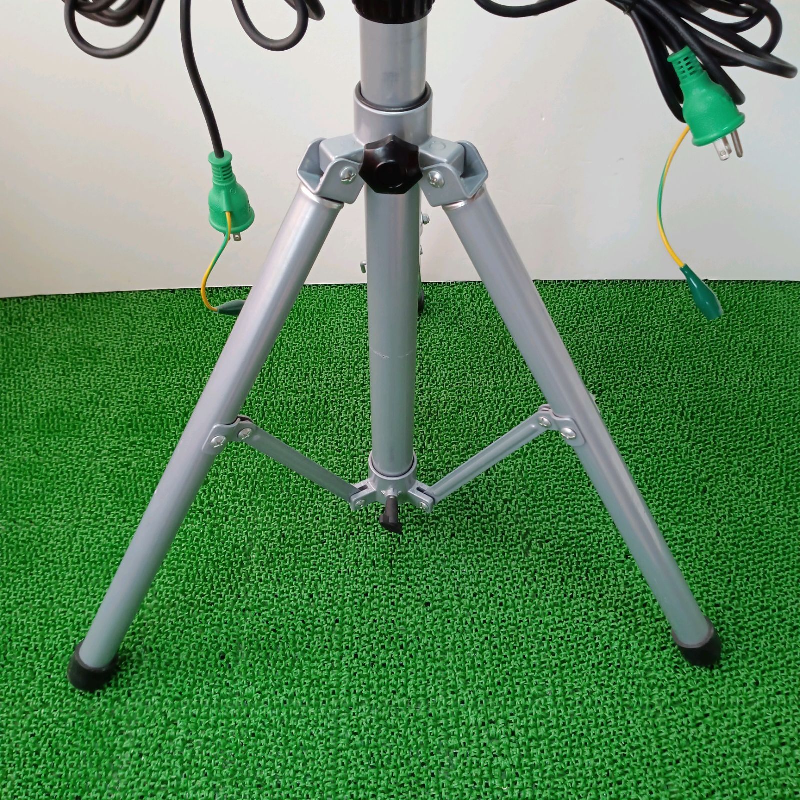 日動工業ハロゲンランプHS-500LW☓2 日動工業ハロゲンランプHS-500LW☓2