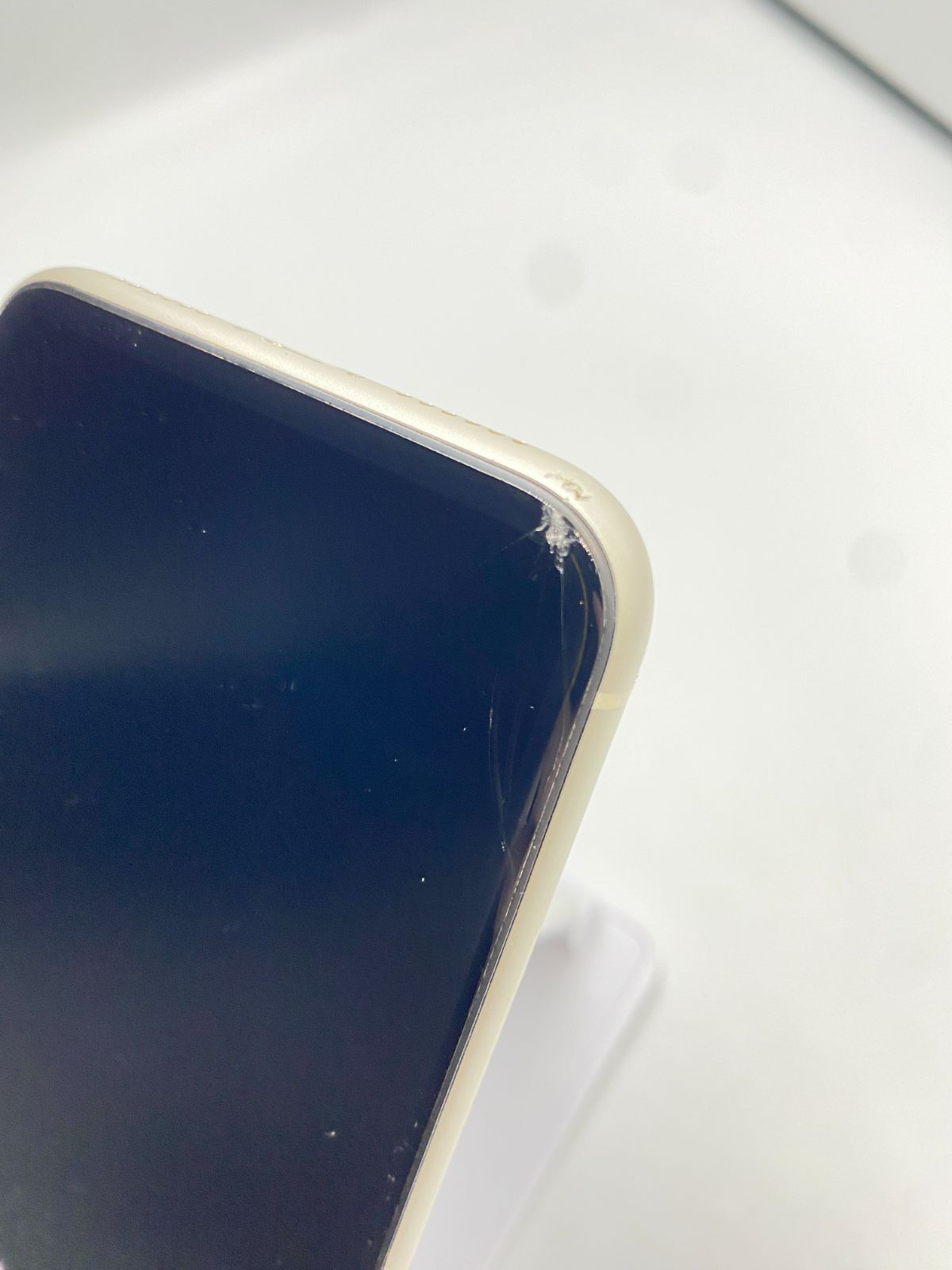 【ジャンク品】iPhone11 256GB ホワイト SIMフリー ムスビー｜☆訳あり品☆SIMフリー iPhone 11 64GB ホワイト