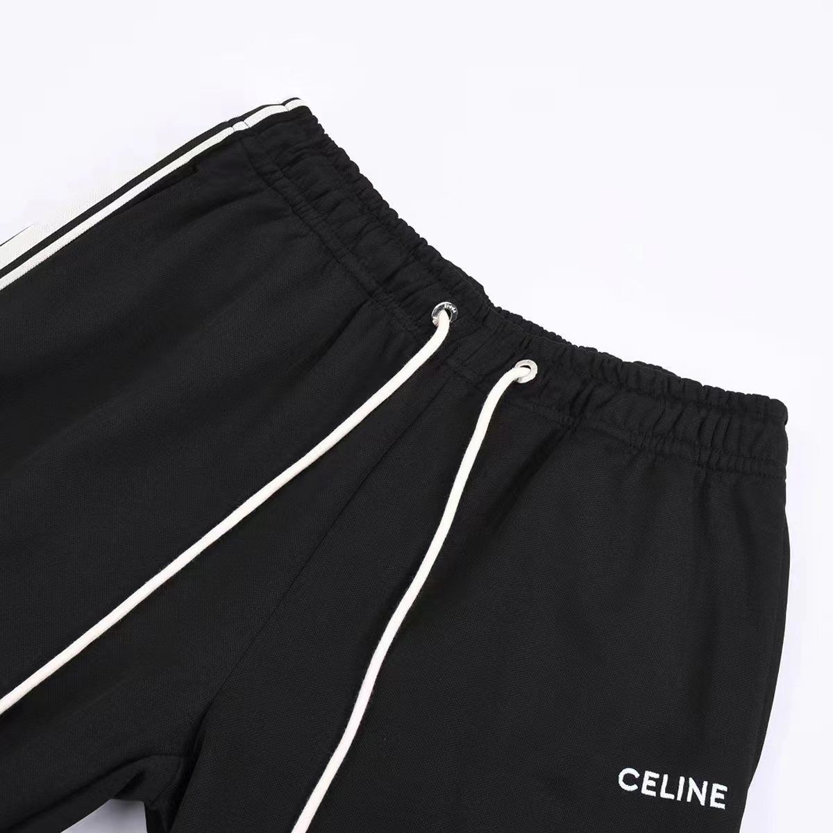 美品 CELINE ストレートジョガーパンツ - メルカリ