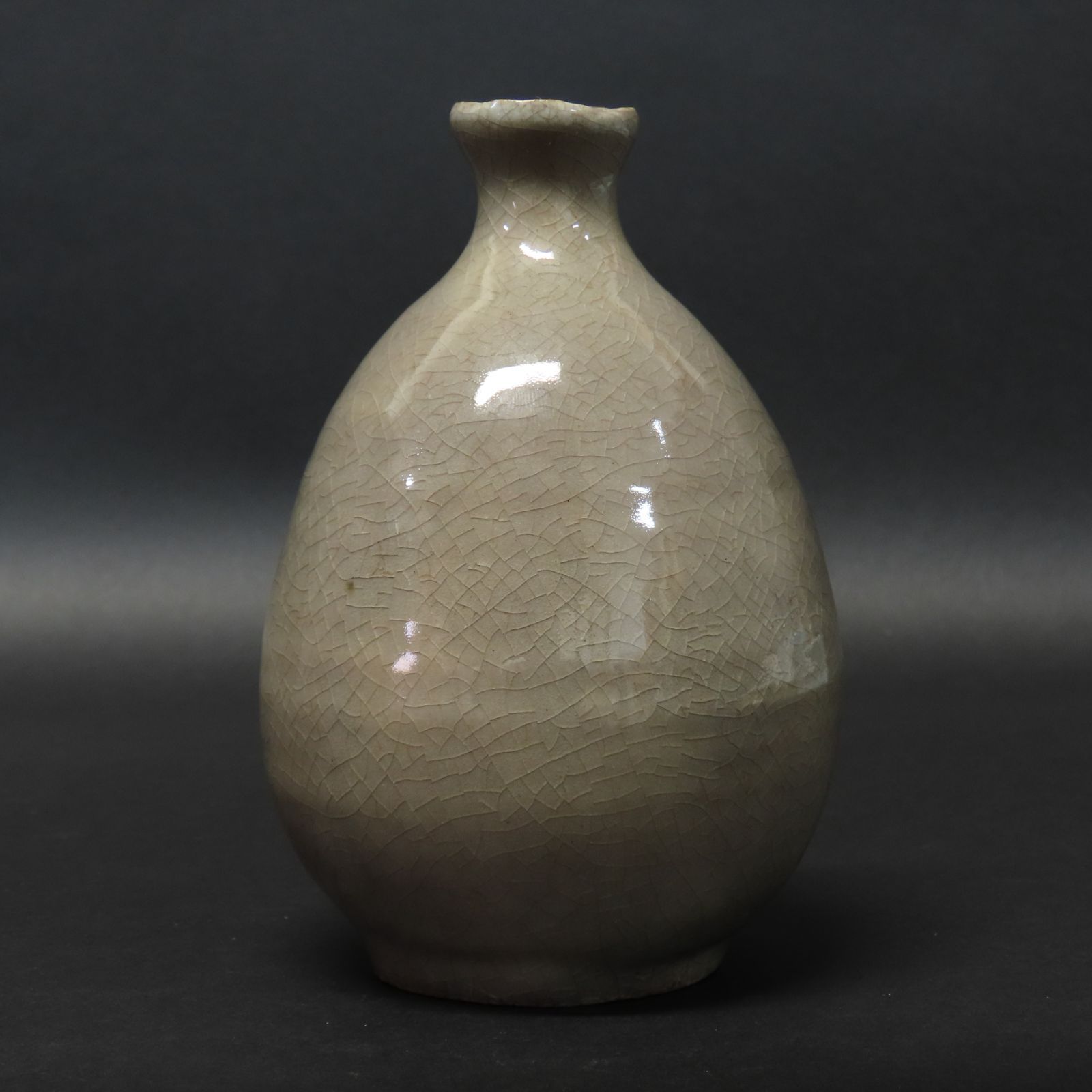 金重素山作　粉引　徳利　共箱　酒器 0191 美品 金重素山 鶴山窯 粉引徳利 酒器 真作保証 在銘 共箱