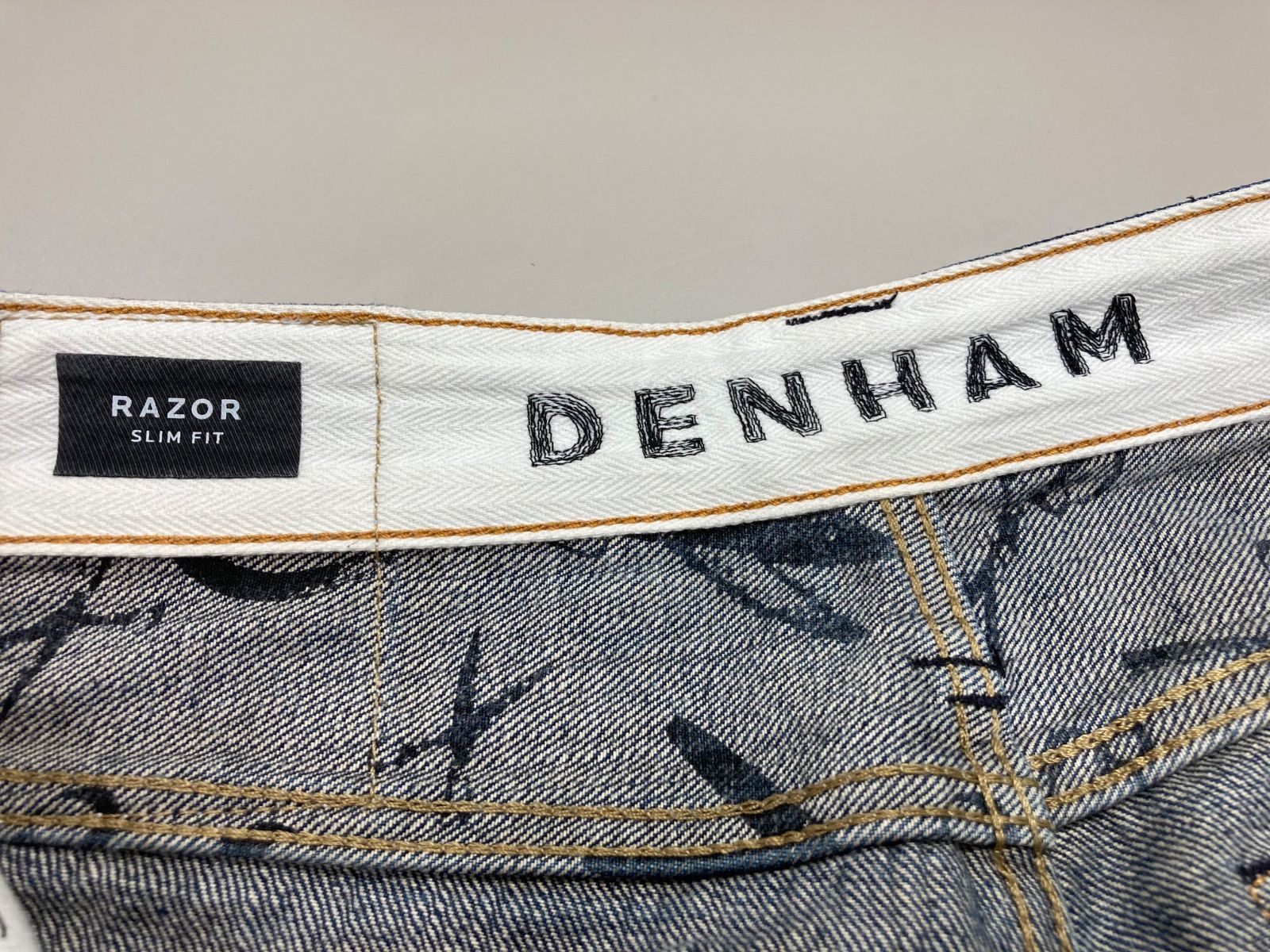 デンハム DENHAM CA54749 razor slim fit デニム DENHAM デンハム RAZOR SLIM FIT ストレッチ サイズ29 - メルカリ