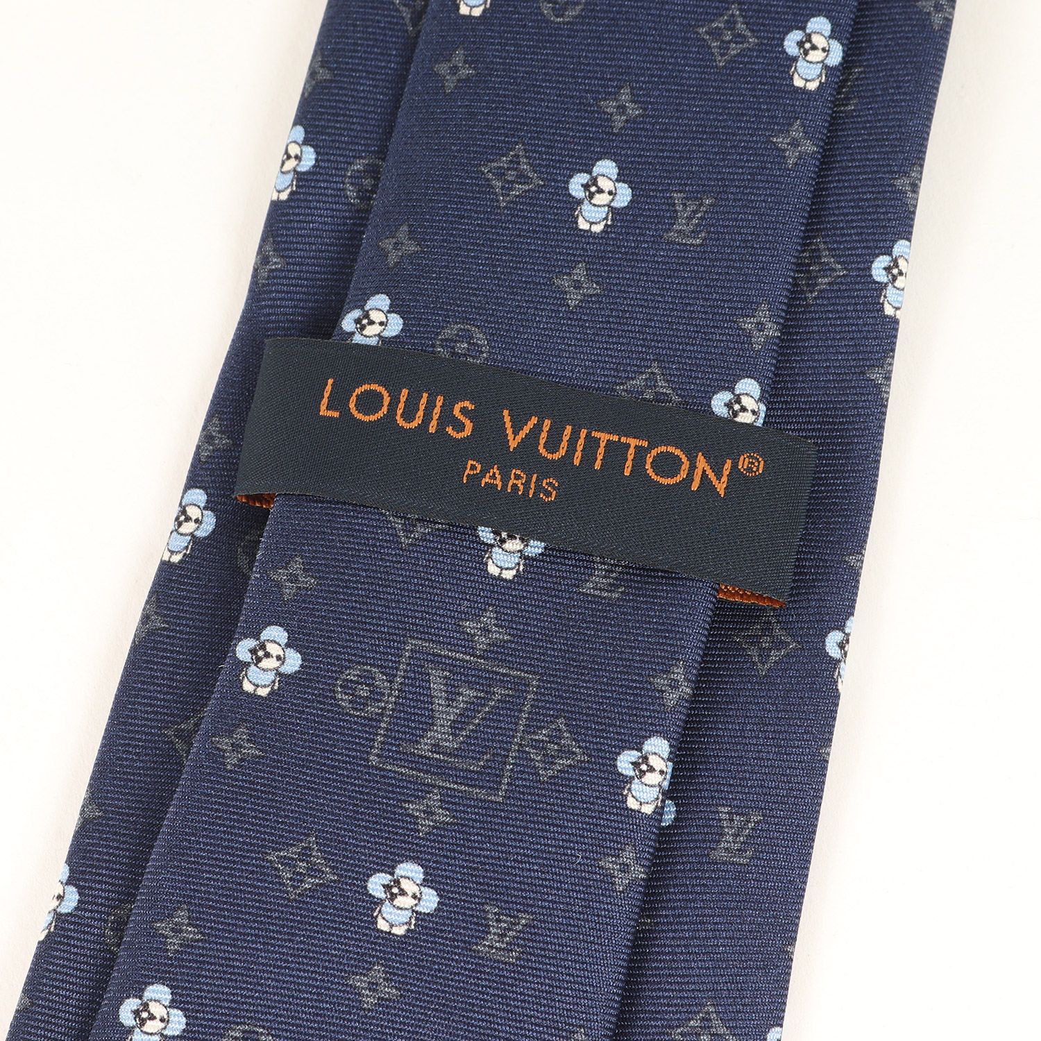 ✨未使用級✨ 現行 LOUISVUITTON ネクタイ シルク100 モノグラム ✨極美品✨ 現行 LOUISVUITTON ネクタイ シルク100% モノグラム - メルカリ