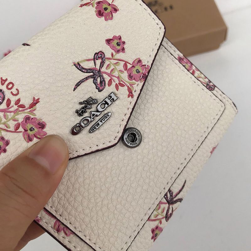 COACH コーチ 3つ折り財布 花柄 フラワー レディース ミニ財布 - メルカリ