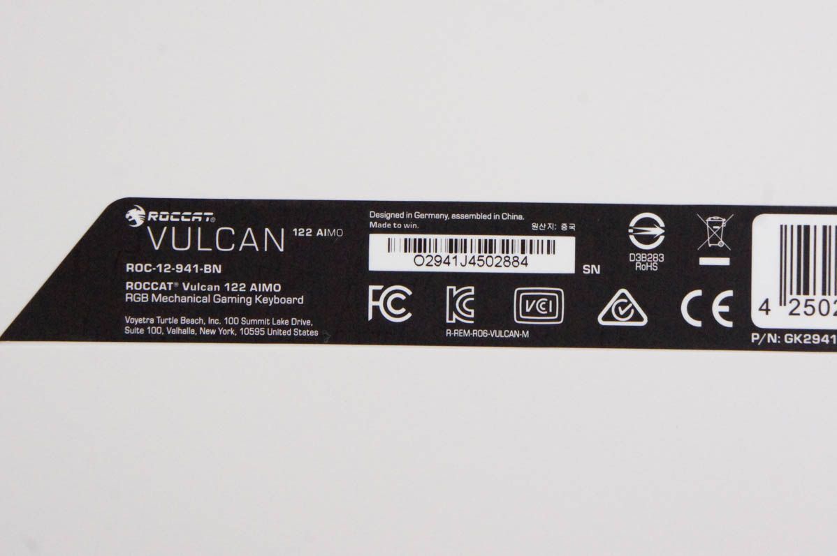中古】C ROCCAT メカニカルゲーミングキーボード Vulcan 122
