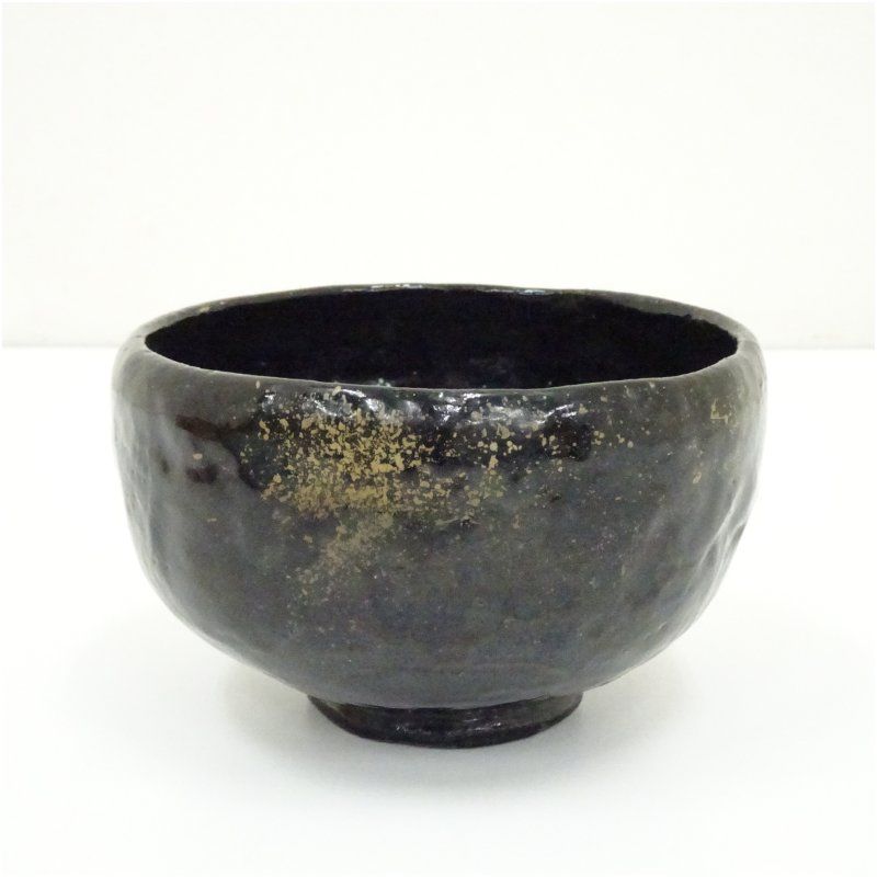 茶碗■白楽茶碗 筒茶碗 楽茶碗 仕覆付き 合わせ箱 お茶道具 時代物 骨董品■ 茶道具】秀逸作 二代 小川長楽 刷毛目赤茶碗 角印 四方桟桐