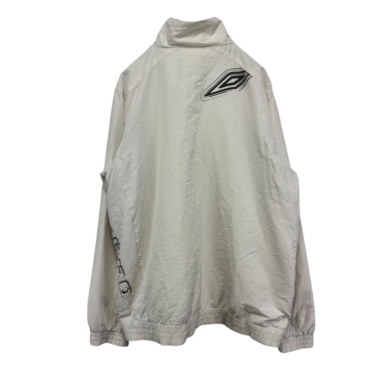 00s umbro ナイロンジャケット 00sアーカイブUMBROアンブロ ナイロンジャケット 青✕紺 L 刺繍