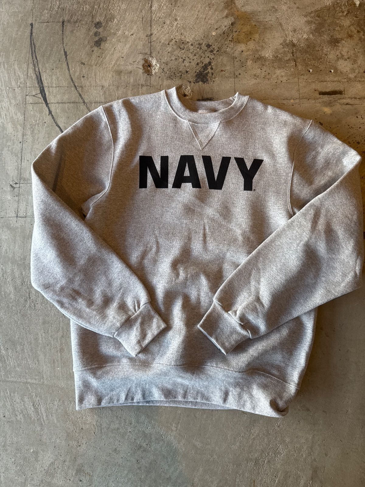 新品 米軍 U.S.NAVY オフィシャルライセンス トレーニング クルーネック スウェット NAVY