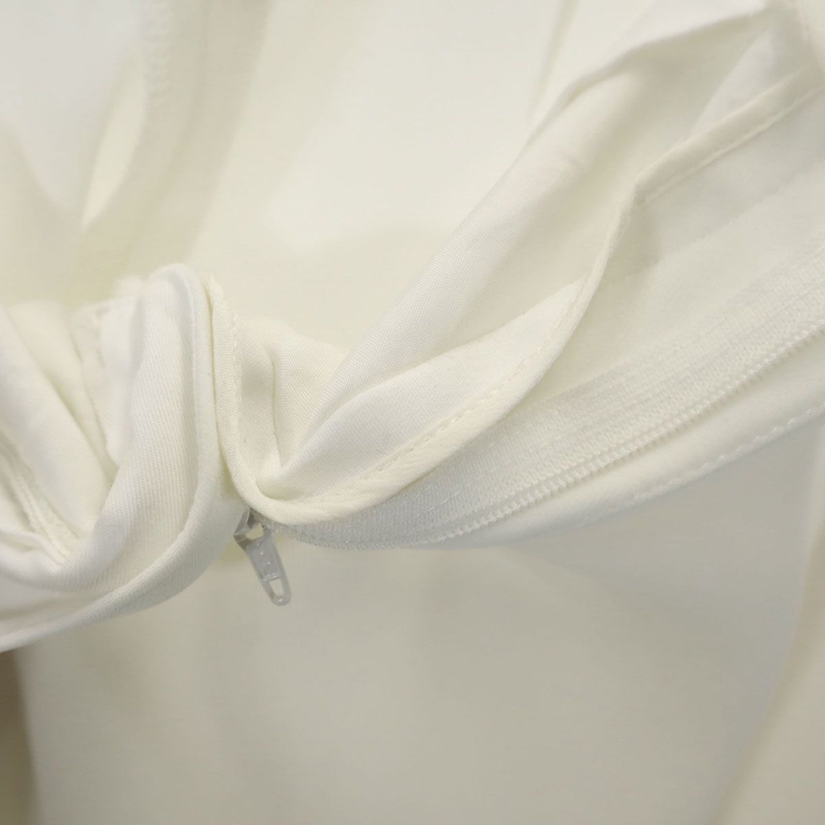 ISSEY MIYAKE イッセイミヤケ 日本製 ワイドパンツ 7 アイボリー  