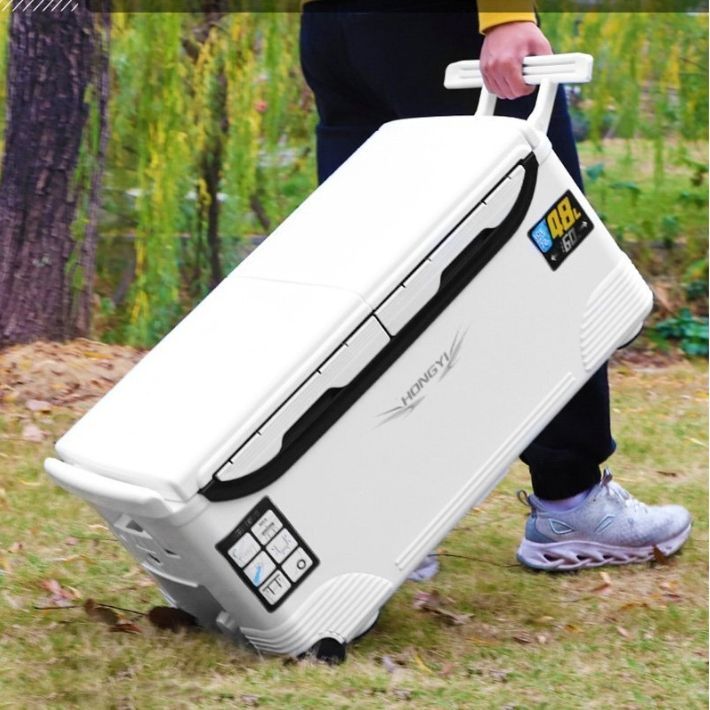 釣り用クーラーボックス 大容量 大型48L 座れる頑丈マッスルボディ 防水 サイドハンドル キャスター付 釣り 保冷力150h 水栓付き 白-銀