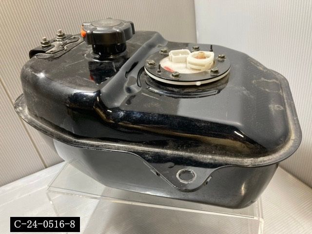 グラストラッカー NJ47A-132xxx の ガソリンコック:#17188