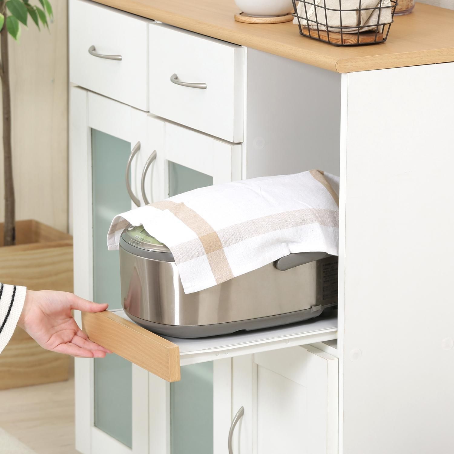 キッチンボード