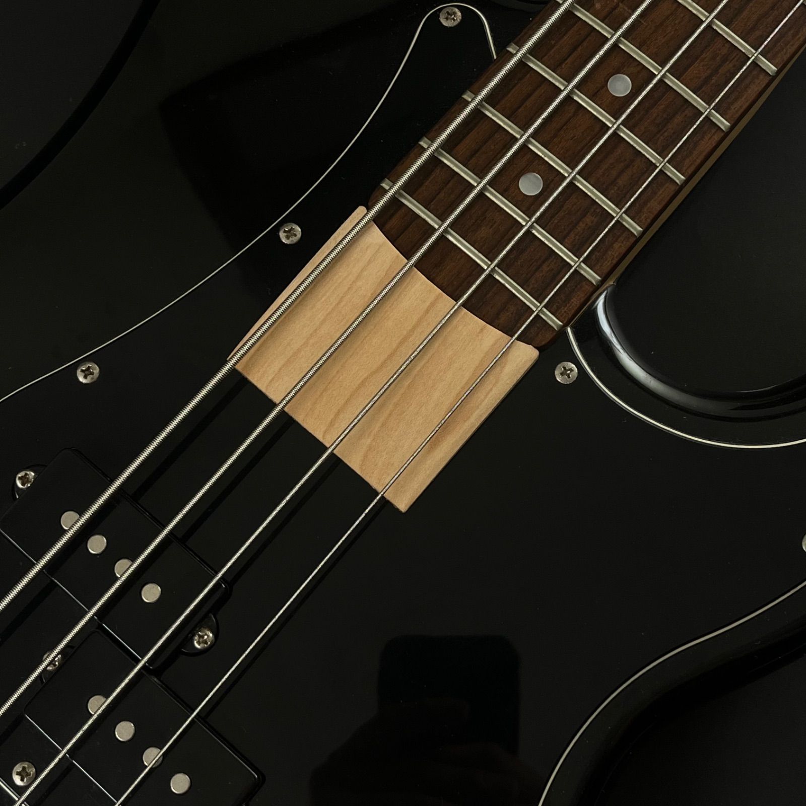 ネックエンドスロープ Mサイズ| Fender系 JB - PB 用クラシックデザイン メイプル製