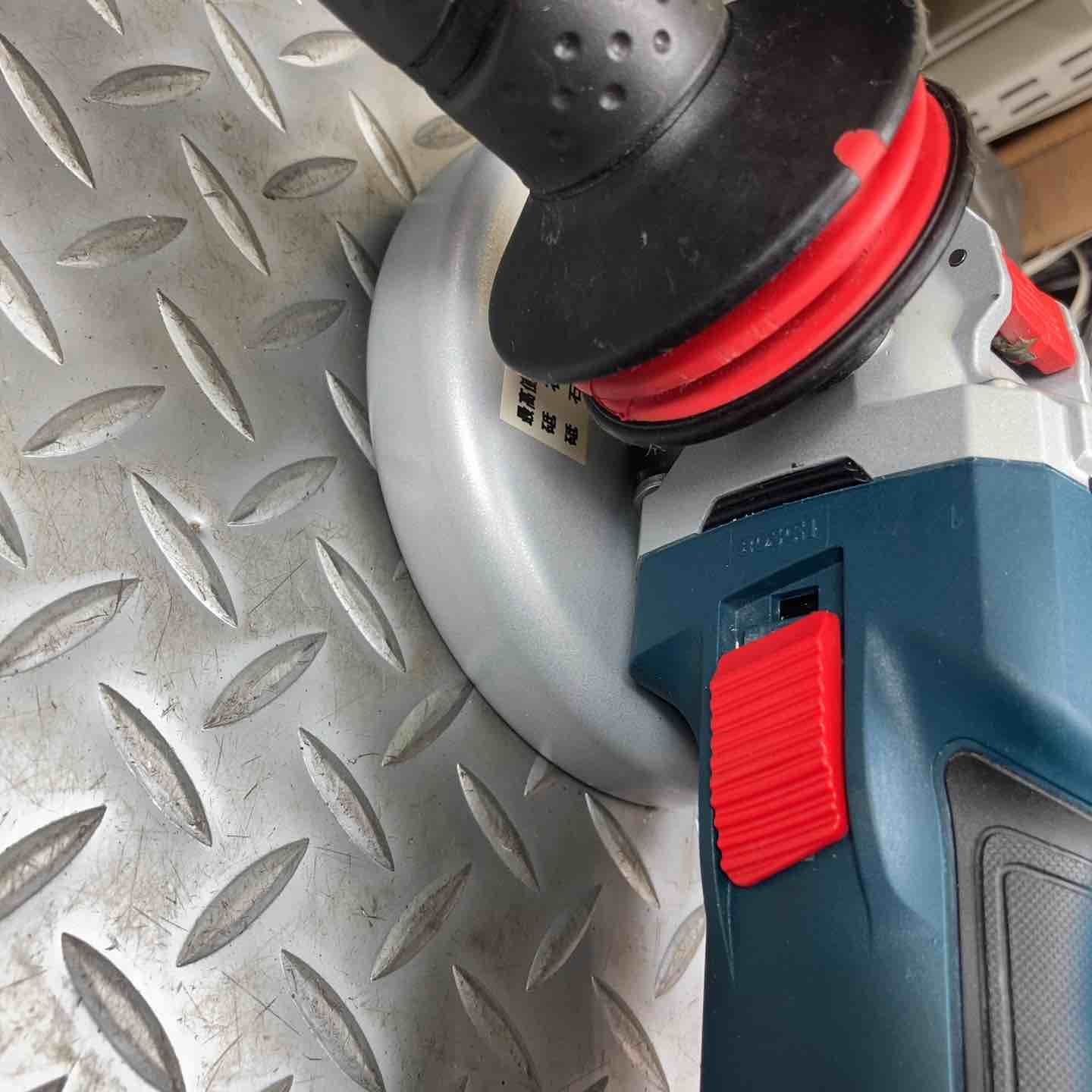  ボッシュ コードレスディスクグラインダー GWX 18 V 10 SC グラインダー 研磨機