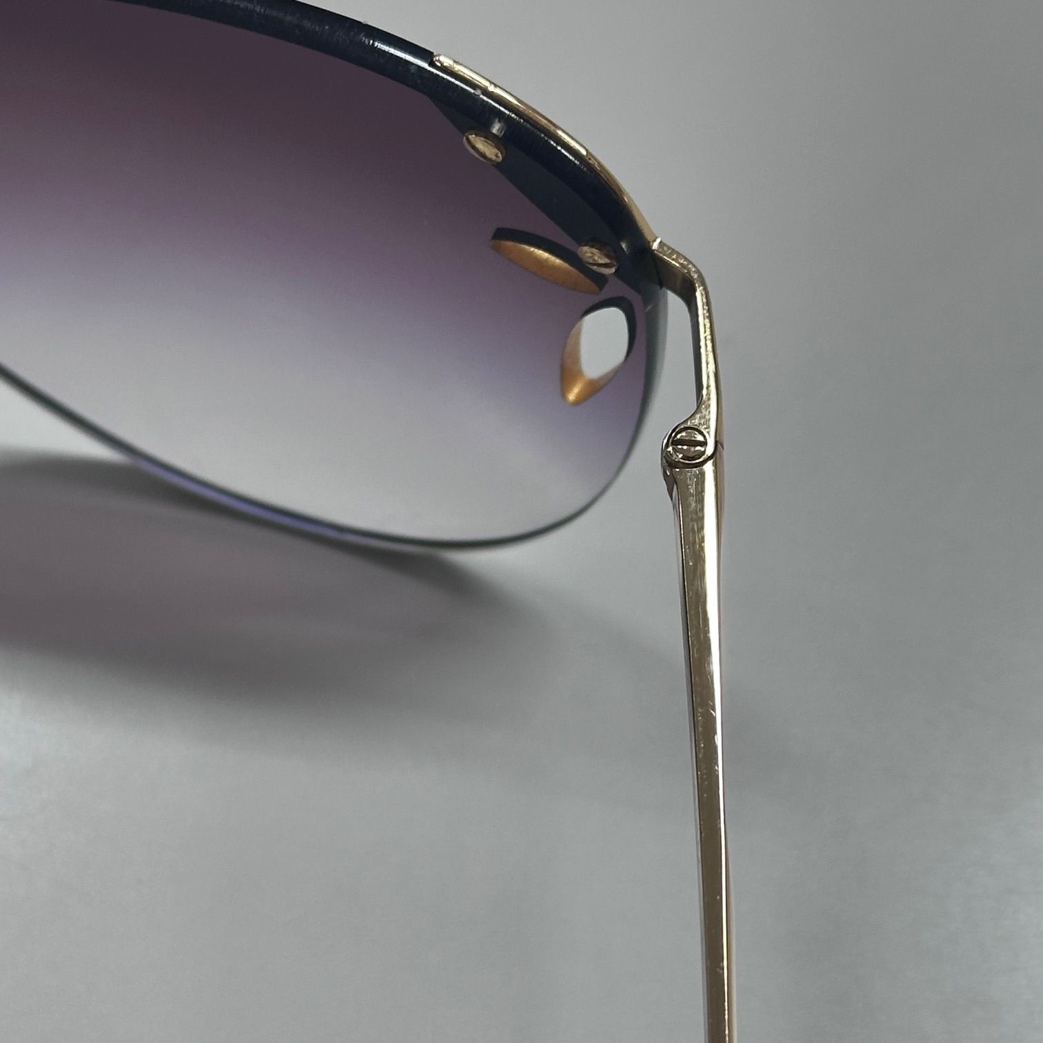 ルイヴィトン　サングラス　Z0076E LOUIS VUITTON(ルイヴィトン) LVエスケイプ スクエアサングラス