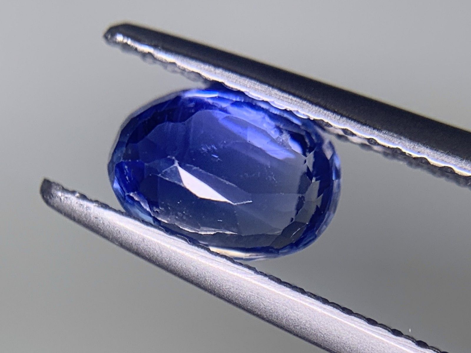 GIA宝石鑑別書付き 天然 サファイア Sri Lanka No Heat Blue 1.78ct 縦7.98㎜×横5.85㎜×高さ4.05㎜ ルース（  裸石 ） 1341Y - メルカリ