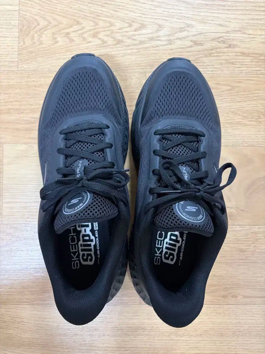 ハイパー スリーピンズ