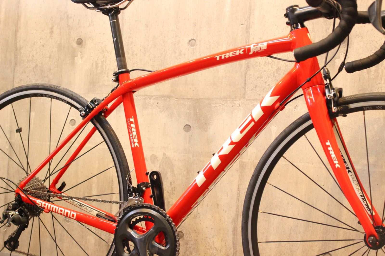 トレック TREK ドマーネ DOMANE ALR4 2017モデル 52サイズ シマノ ティアグラ 4700 MIX 10S アルミ ロードバイク 名古屋店