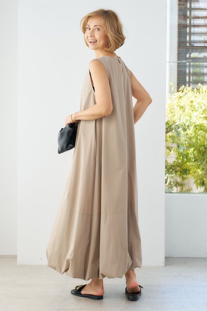 PLUS OTO.HA クールタッチバルーンワンピース ベージュ　美品 PLUS OTO.HA クールタッチバルーンワンピース ベージュ 美品