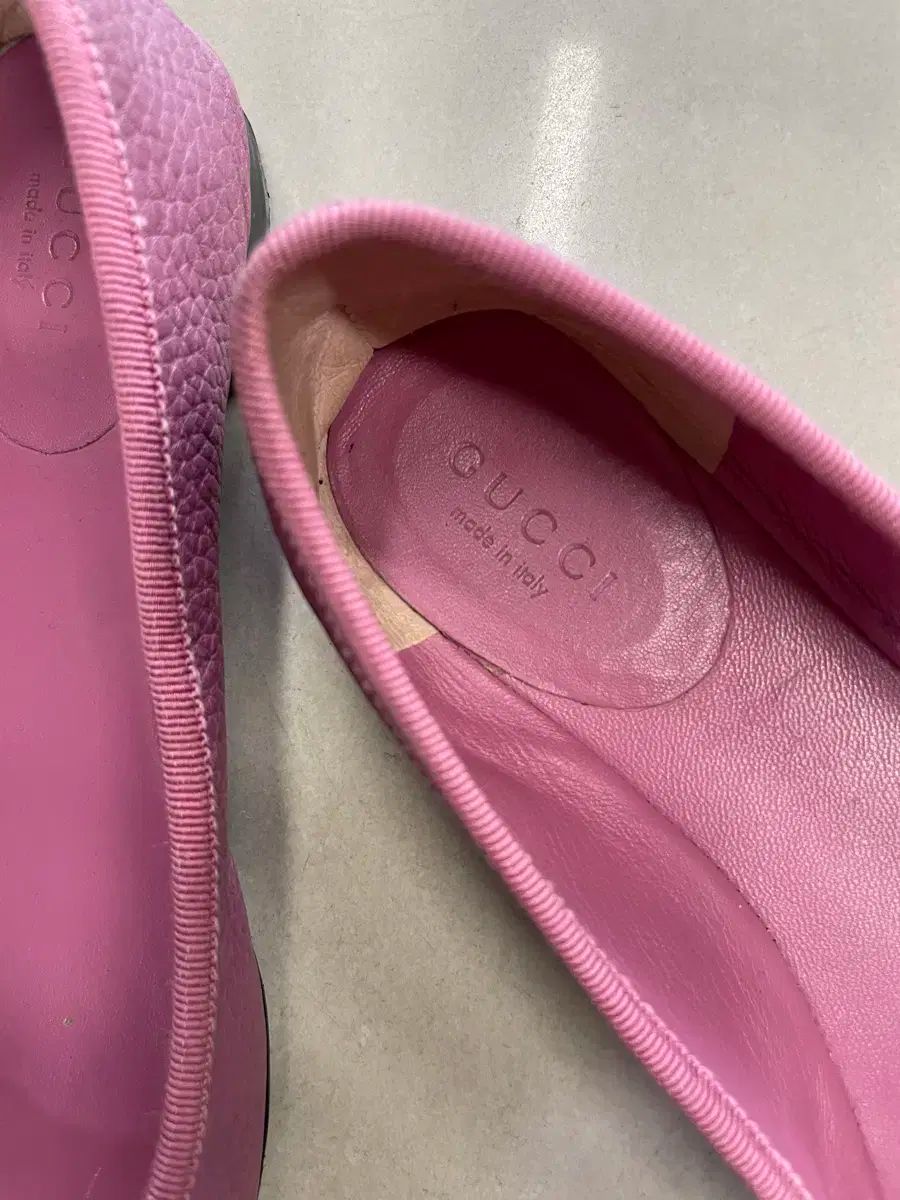 GUCCI バレリーナフラットシューズ ピンク GUCCI(グッチ) バレリーナ フラットシューズ 35 220 ー 225