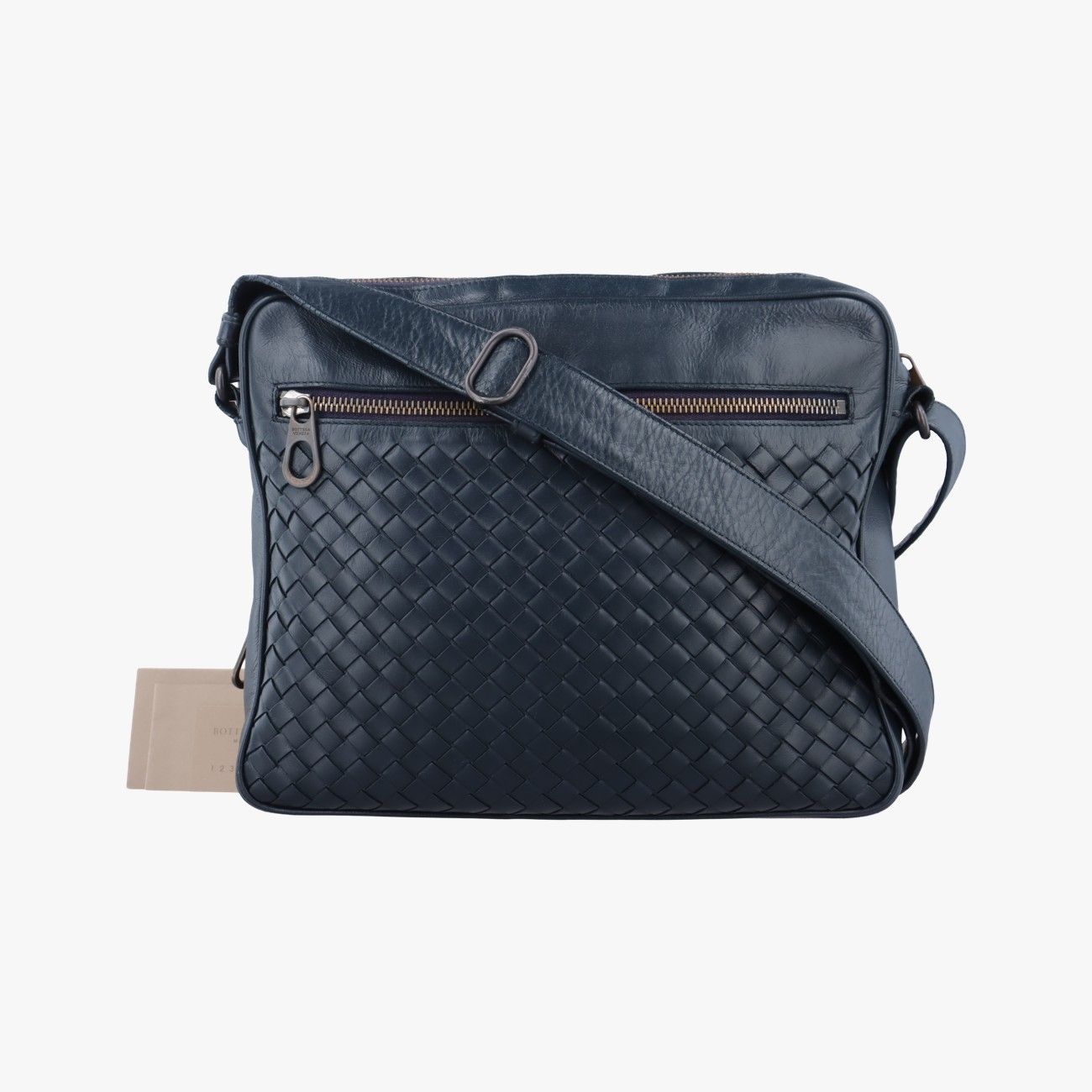 ボッテガヴェネタBottega VenetaイントレチャートネイビーラムスキンB05627397M