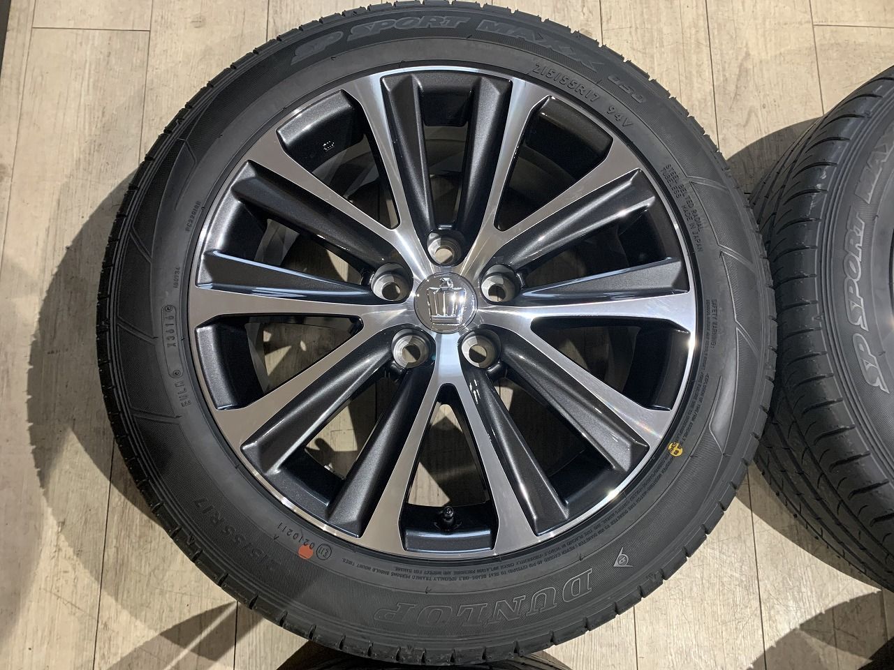 トヨタ 210系 クラウン 純正 17インチ 7.5J +40 PCD 114.3 5穴 1