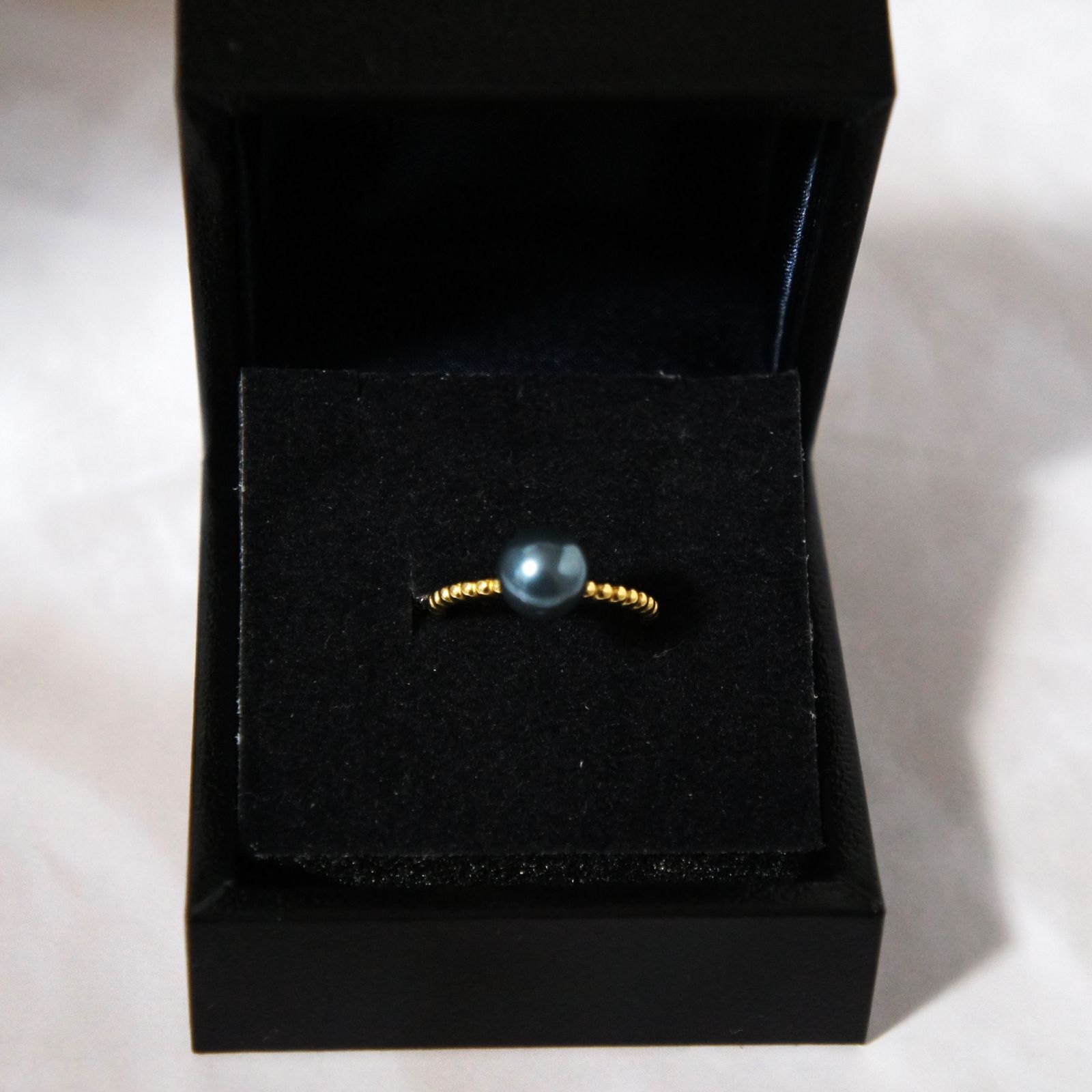 以前母が使用していた指輪です【Pt900 / D0.28ct】指輪 リング 本真珠 黒真珠 パール
