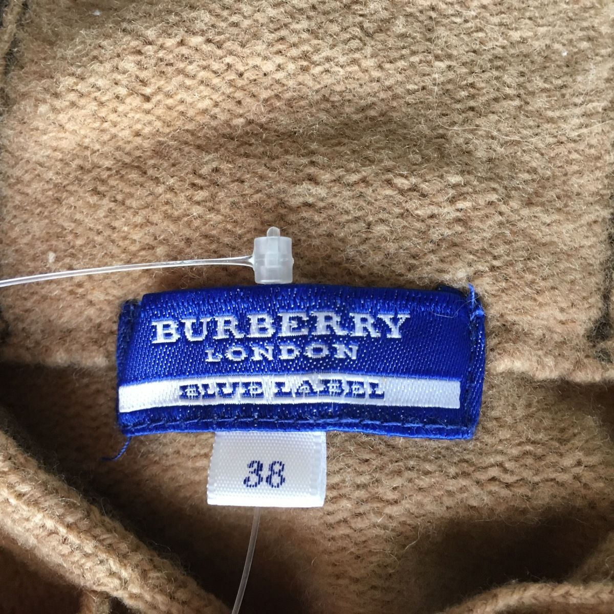 Burberry Blue Label(バーバリーブルーレーベル) パーカー サイズ38 M