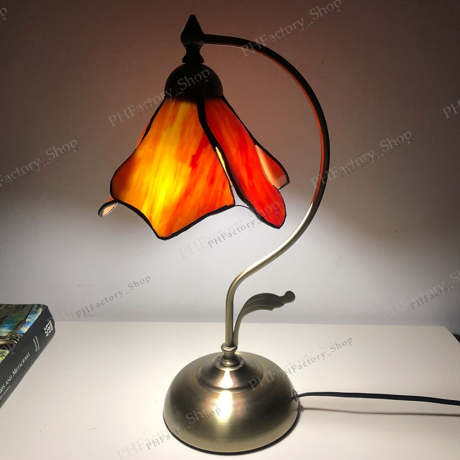 ガレ風 アンティーク 吊り下げ型 薔薇(バラ) レリーフ調テーブルランプ