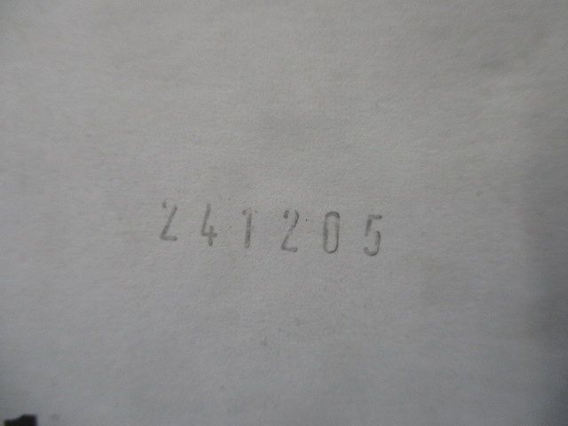 白色 NNF20293Z