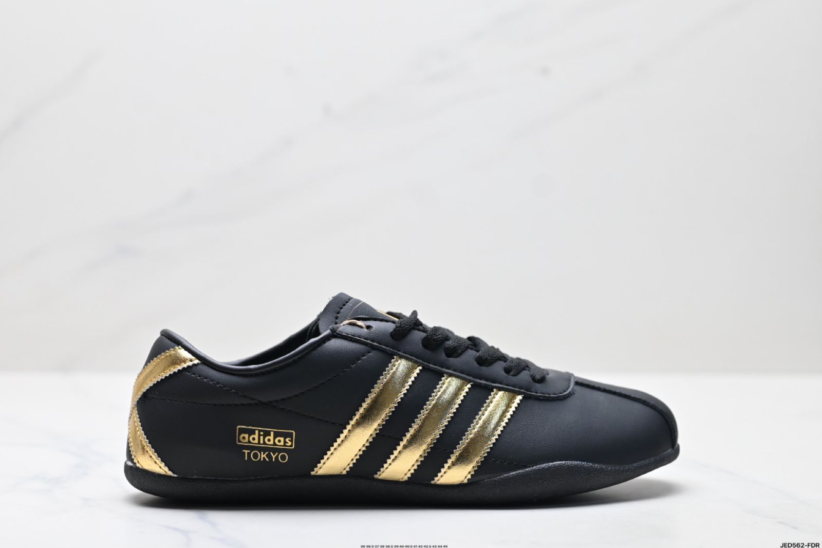 アディダス Adidas TOKYO PACK 快適で万能なクラシックなライフスタイルスポーツシューズ