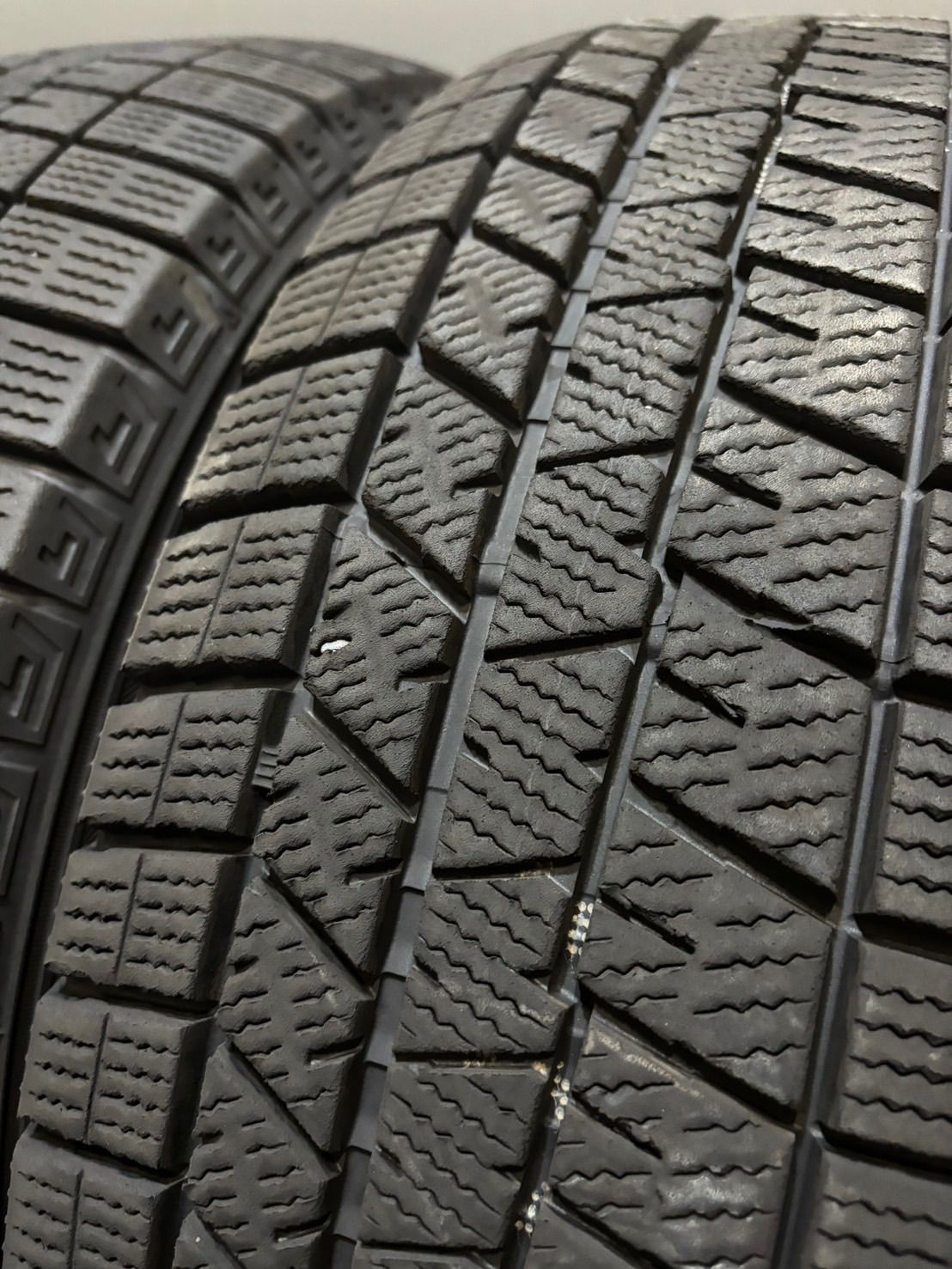 24年製 スタッドレス