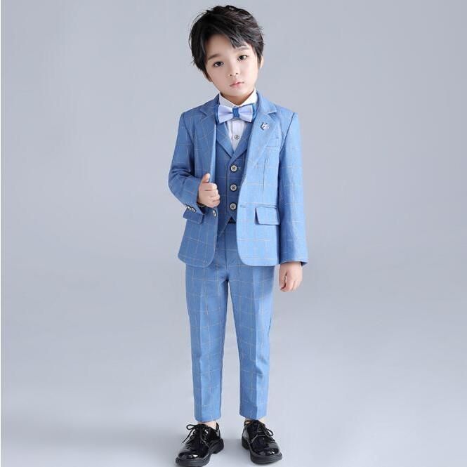 男の子