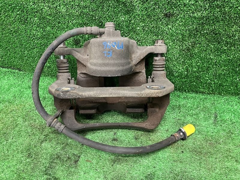 左フロントキャリパー