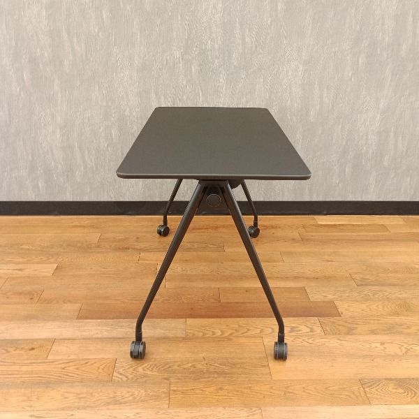 OKAMURA オカムラ 折りたたみ キャスター脚 L978AC-ZJ21 製 ブラック ミーティングテーブル 折りたたみテーブル MARWIL-DEMENAGEMENTS_CH