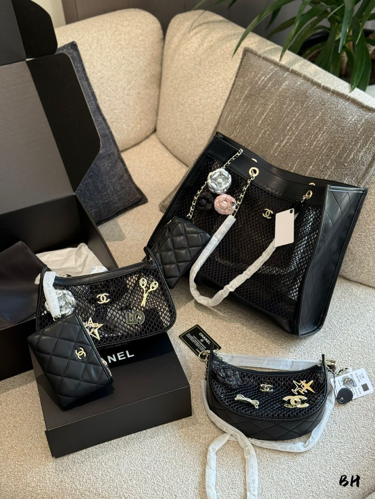 今日特価】Chanel Fishnet Clutch Bag シャネル フィッシュ