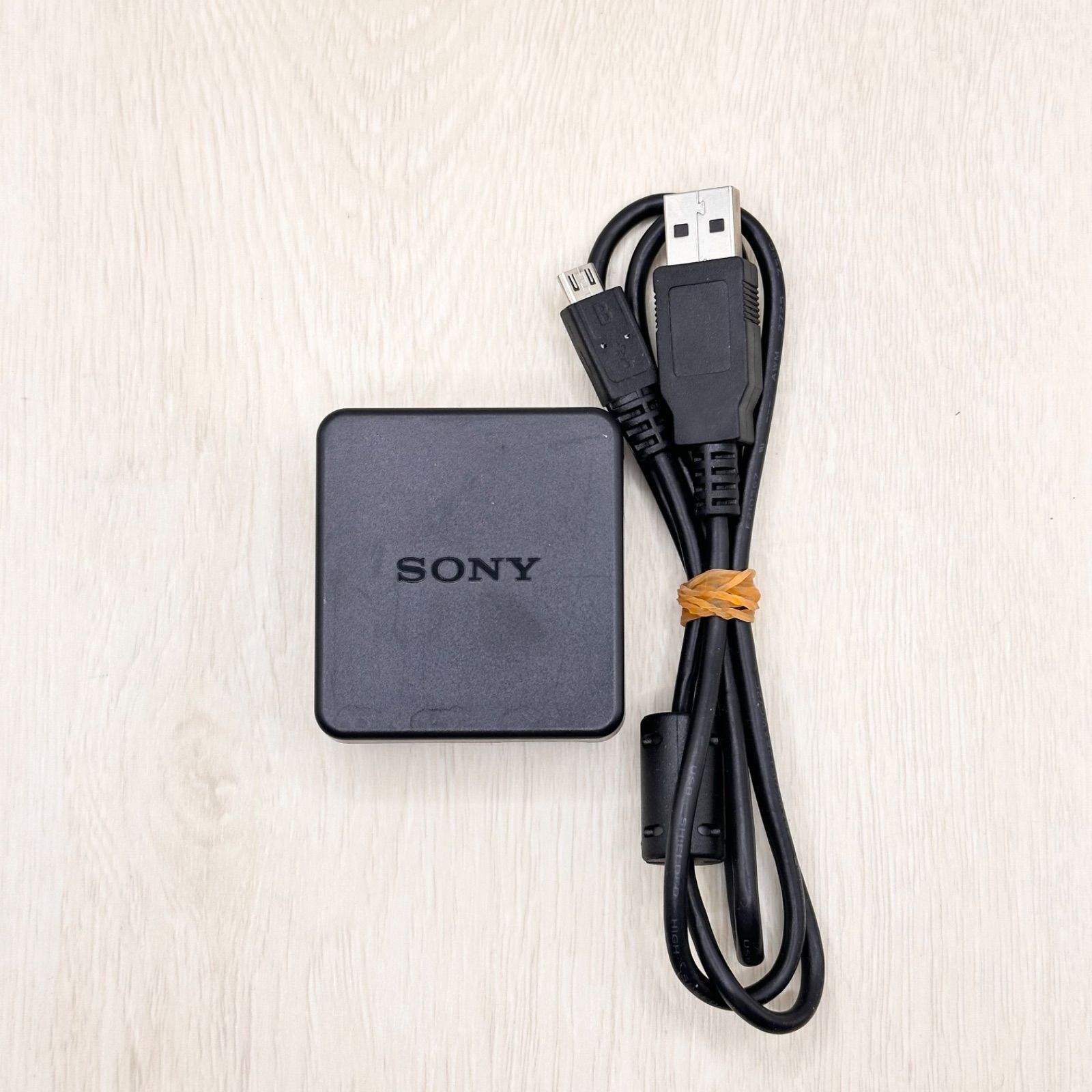 Sony DSC-RX100 純正バッテリー充電ケーブル付 動作確認済み