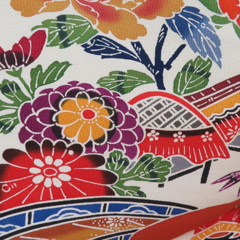 振袖 正絹 薄茶色x多色 型染め 風景に花鳥紋様 袷 広衿 成人式 卒業式