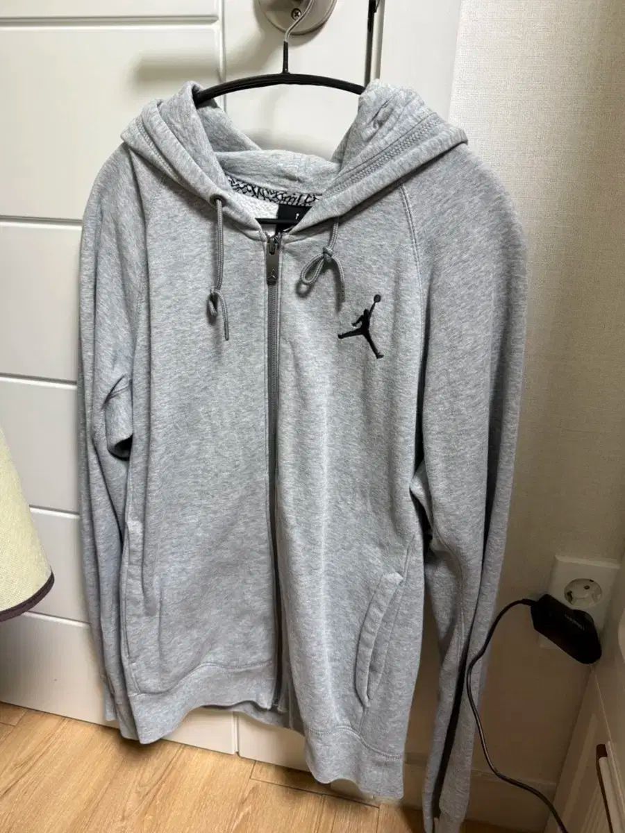 ジョーダン 起毛フードジップアップ s エアジョーダン ジャンプマン