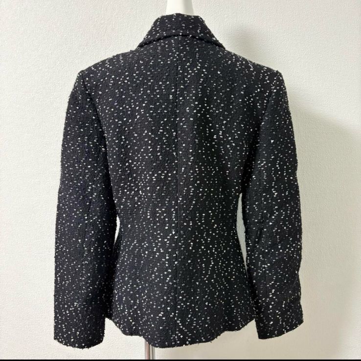 テーラードジャケット