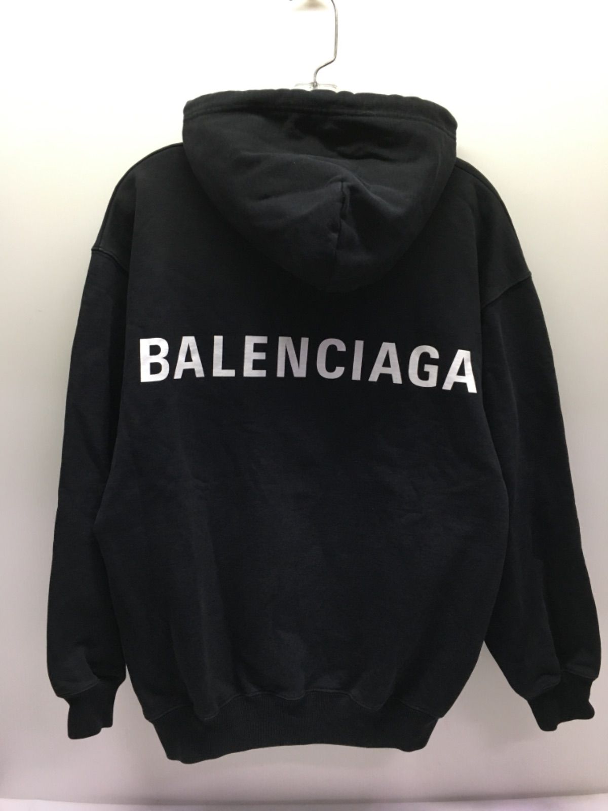 【大人気！入手困難！】BALENCIAGA　バックプリントロゴ　パーカー古着_YW