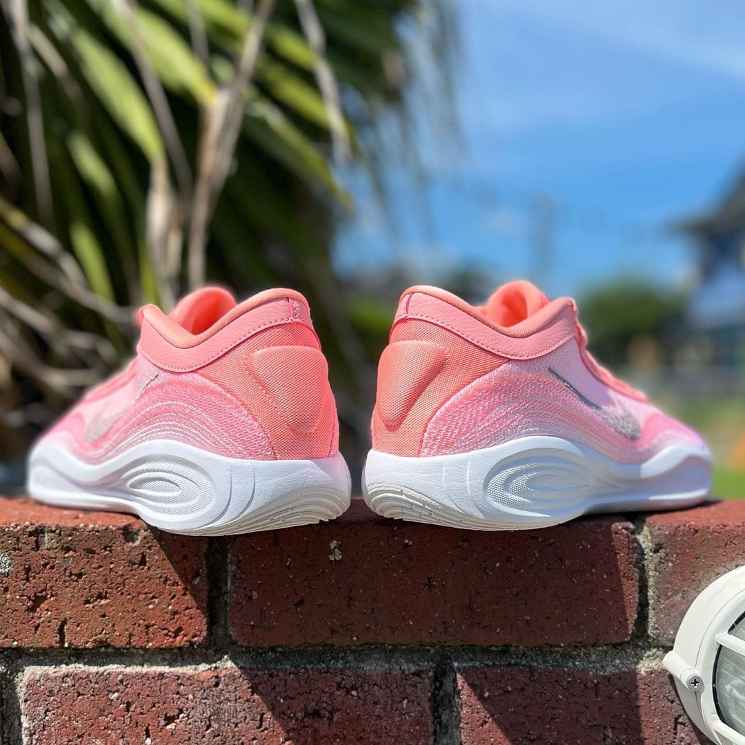NIKE G.T. HUSTLE ACADEMY EP ナイキ GT ハッスル アカデミー