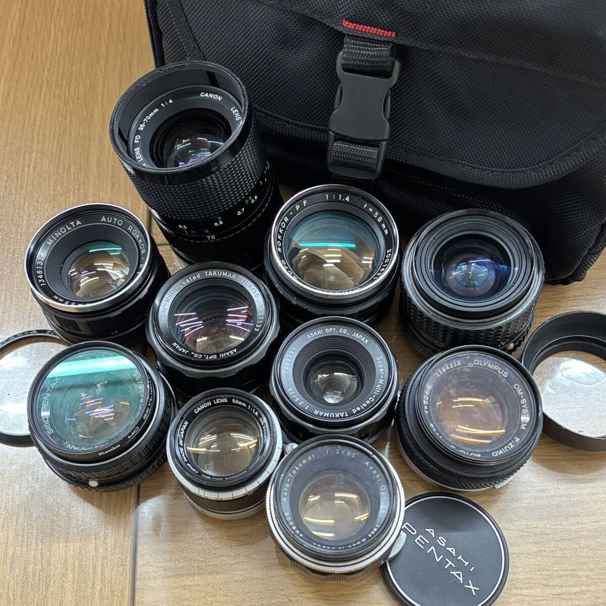 まとめ】マニュアルレンズ 10本セット in カメラバック #M819b