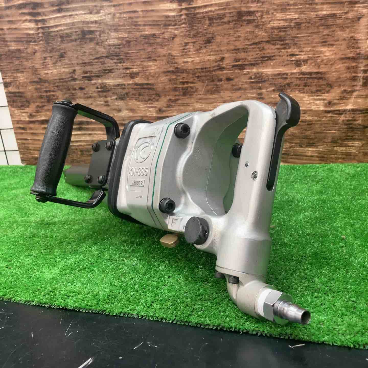 エアーインパクトレンチ