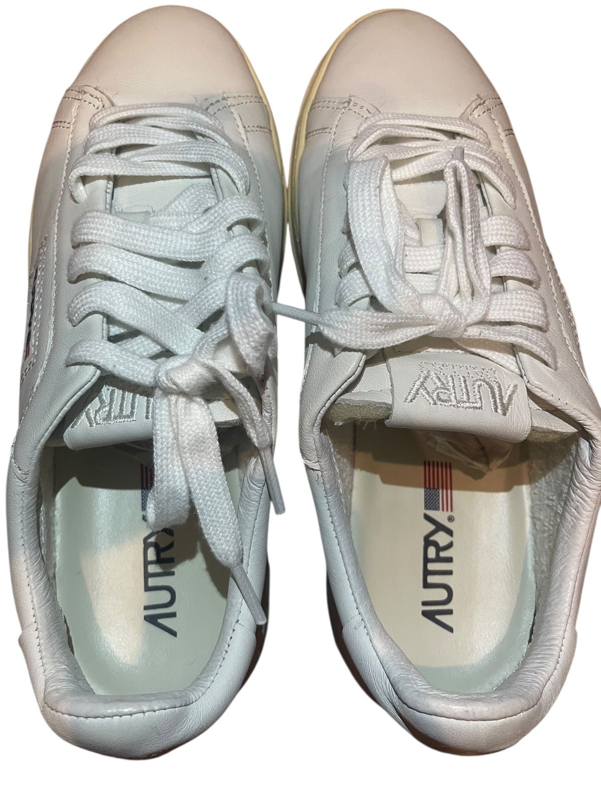美品✨AUTRY medalist オートリーメダリスト　サイズ39 25cm AUTRY スニーカー 「AUTRY/オートリー」MEDALIST LOW LEATHER