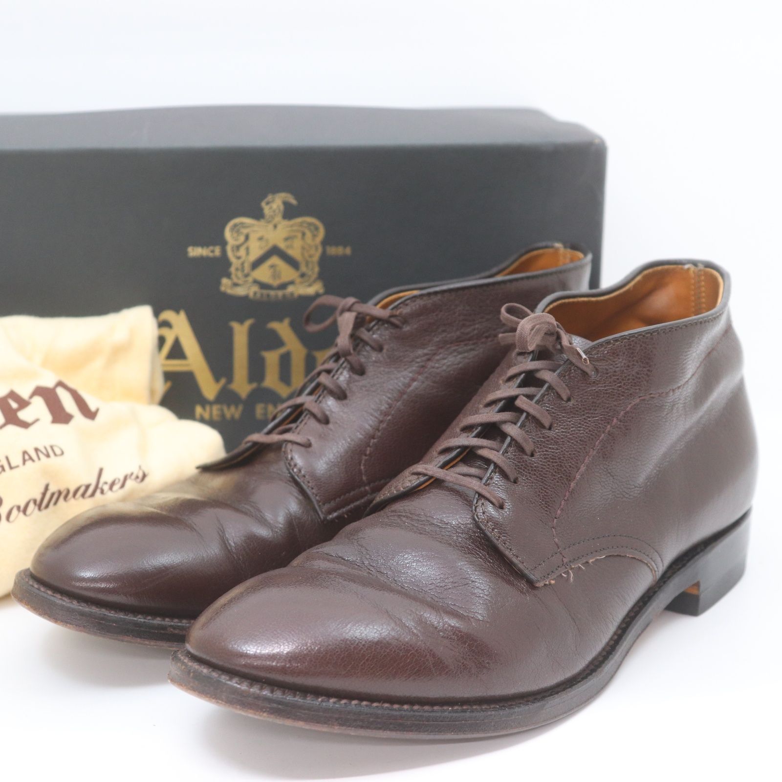 ITYGUUZLZLTO Alden オールデン レザー チャッカブーツ ローカット 