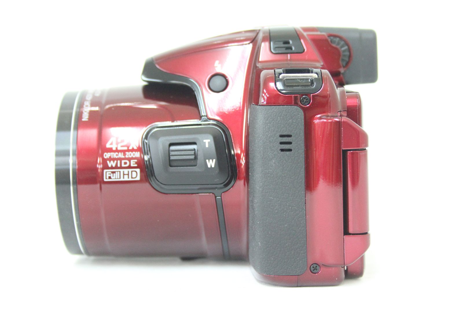 Nikon P520 Nikon P250 NIKON COOLPIX P250 Red 12MP 42x Zoom Compact