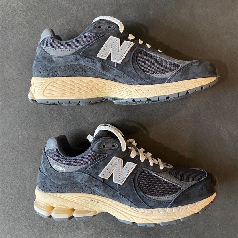 ニューバランス 2002R ファントム用スニーカーNew Balance 2002R Phantom