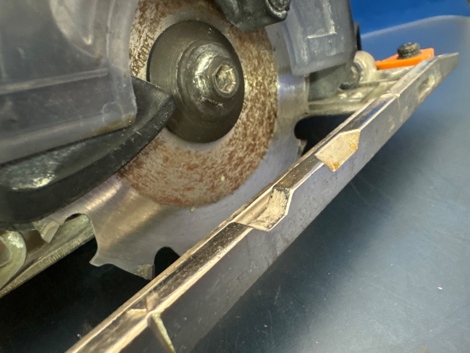 100mm 防じんマルノコ KS4000FX 電動工具